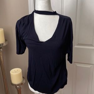 Blue around the neck T-shirt